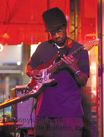 UPDATED: Concert slated tonight at Rives